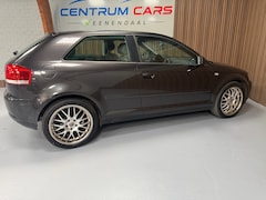 Audi A3 - 2.0 FSI Ambition. Nieuwe APK, inruil koopje