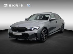 BMW 3-serie - Sedan 330e M Sportpakket | Travel Pack | Innovation Pack | Stuurwielrand Verwarmd | Schuif