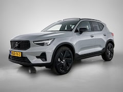 Volvo XC40 - 2.0 B4 Plus Black Edition | 360° camera | Panoramadak | Trekhaak | Harman/Kardon |