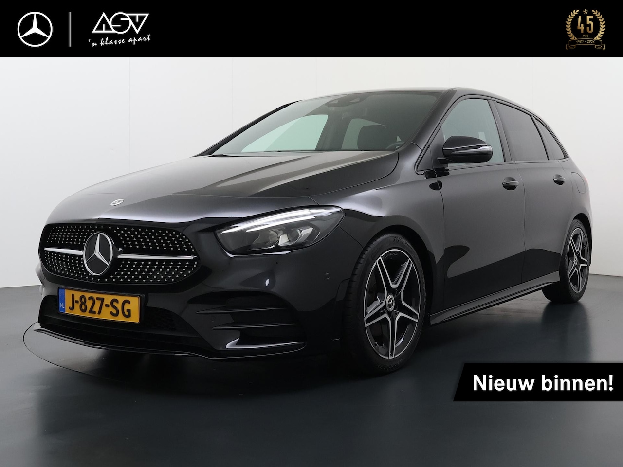 Mercedes-Benz B-klasse - 180 Business Solution AMG | Sfeerverlichting | Stoelverwarming Voor | Parkeersensoren Voor - AutoWereld.nl