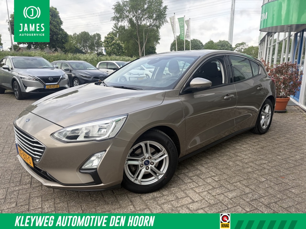 Ford Focus - 1.0 EcoB. Tr Ed. bns, Nav, Carplay, Stoel en Stuurverwaming - AutoWereld.nl