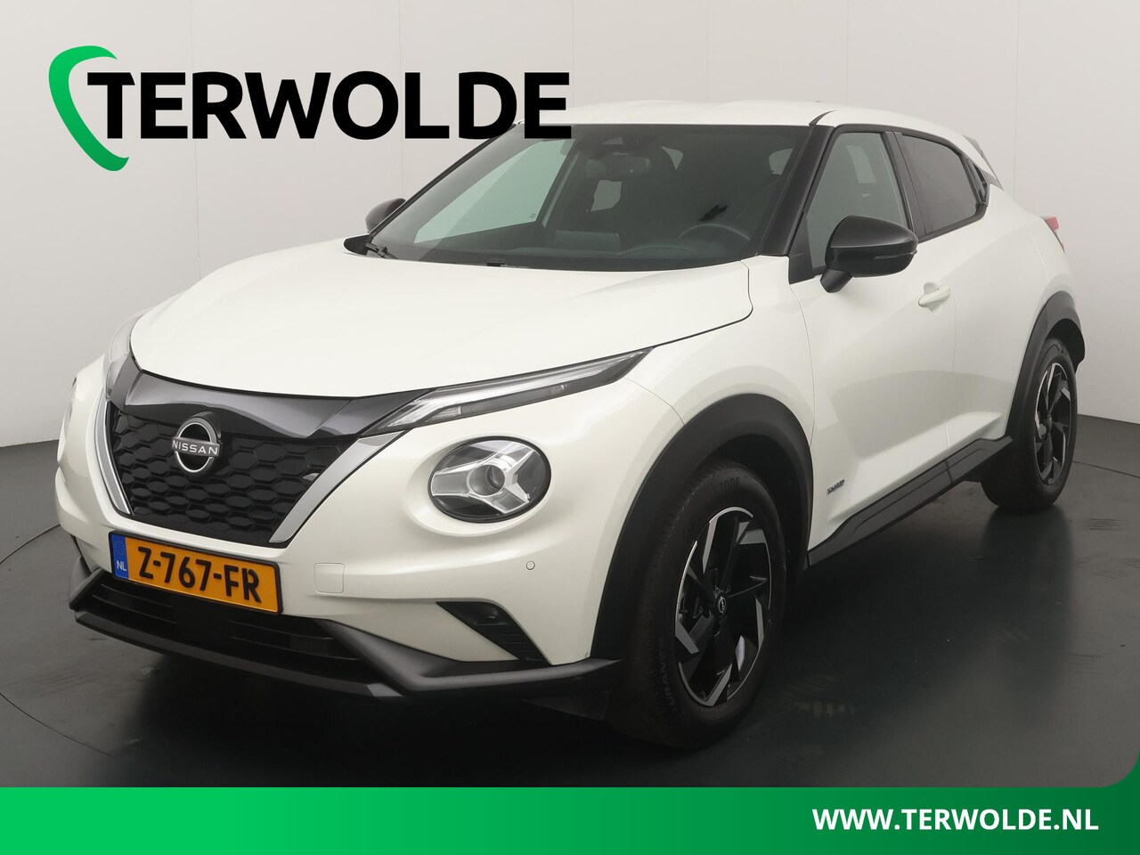 Nissan Juke - 1.6 Hybrid N-Connecta | Parkeercamera | Navigatie | - AutoWereld.nl