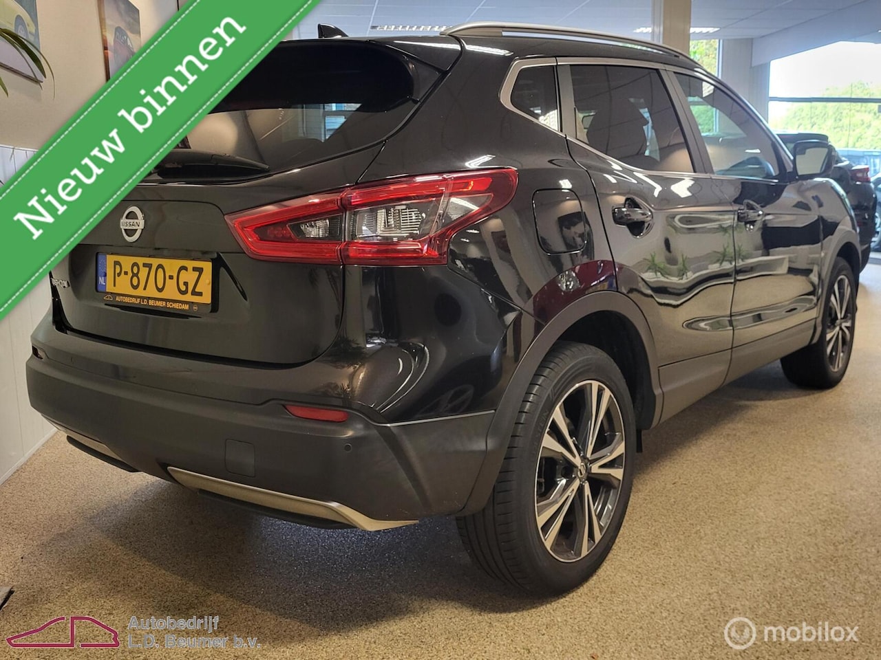 Nissan Qashqai - 1.2 N-Connecta *Design Pack, PANO, RIJKLAARPRIJS