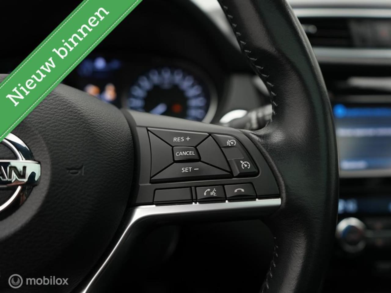 Nissan Qashqai - 1.2 N-Connecta *Design Pack, PANO, RIJKLAARPRIJS!*