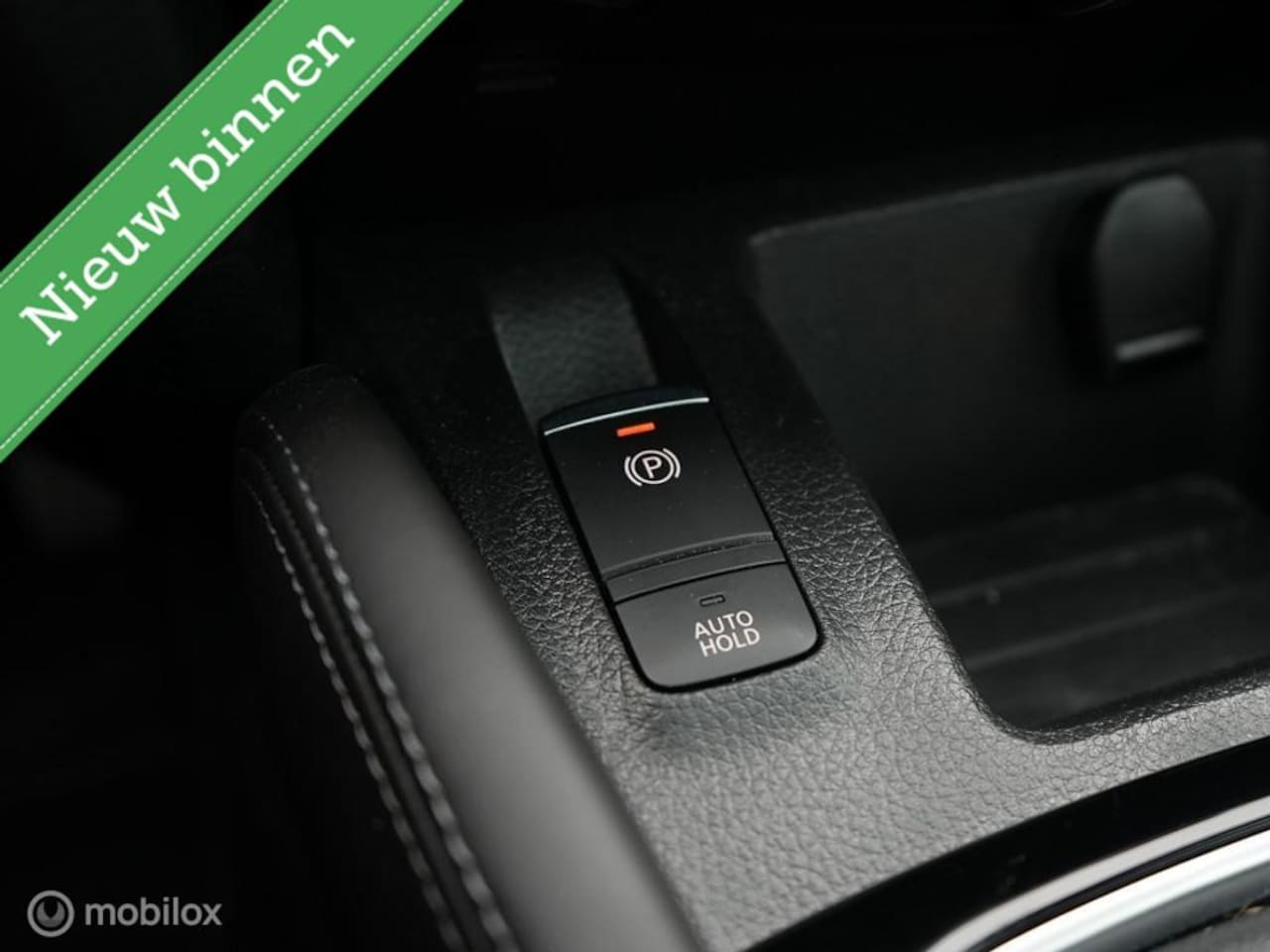 Nissan Qashqai - 1.2 N-Connecta *Design Pack, PANO, RIJKLAARPRIJS!*