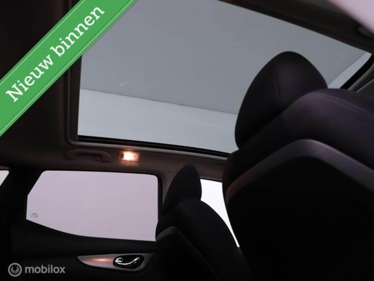 Nissan Qashqai - 1.2 N-Connecta *Design Pack, PANO, RIJKLAARPRIJS!*