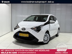 Toyota Aygo - 1.0 VVT-i x-play limited Navigatie systeem , All season banden m Apple carplay/anroid auto
