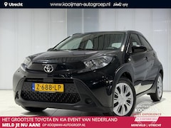 Toyota Aygo X - 1.0 VVT-i MT Play All season banden , AppleCarplay/Android Auto , Camera , Adaptieve cruis