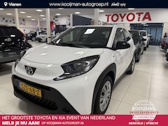Toyota Aygo X - 1.0 VVT-i MT Play + Trekhaak, NL Auto, zeer netjes 1e eigenaar en BTW auto