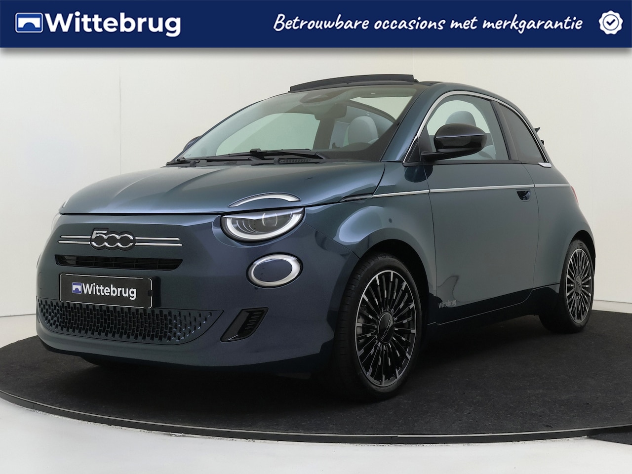 Fiat 500 - 1.0 Hybrid La Prima Zeer leuke en luxe Cabrio ! NRM demo deal - AutoWereld.nl