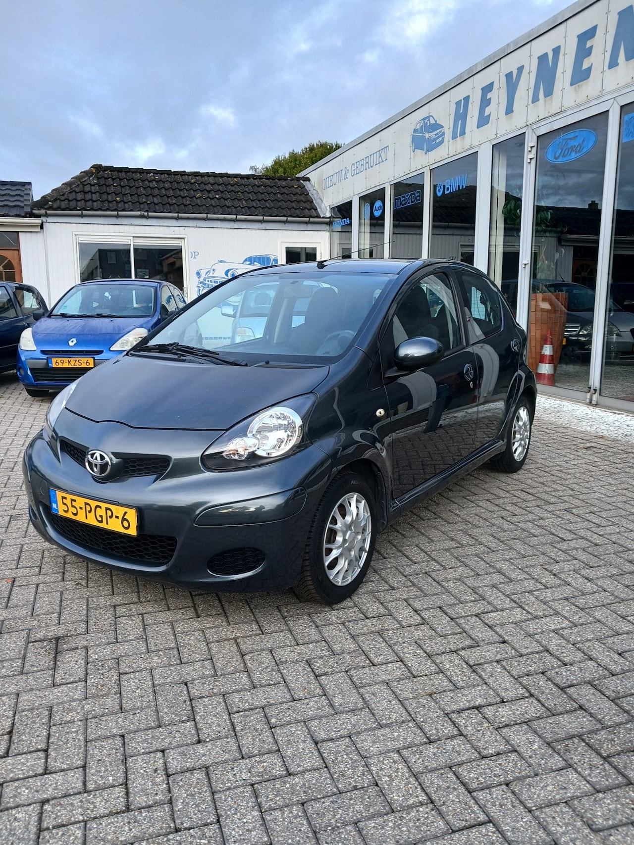Toyota Aygo - 1.0-12V Access 1.0-12V Access - AutoWereld.nl
