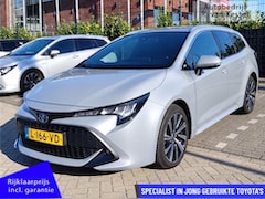Toyota Corolla Touring Sports - 1.8 Hybrid Business Plus I Sportstoelen I Trekhaak I NL-auto