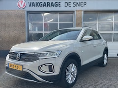 Volkswagen T-Roc - 1.5 TSI Automaat, SOS module etc. Berichten via marktplaats zie tekst onderaan de adverten