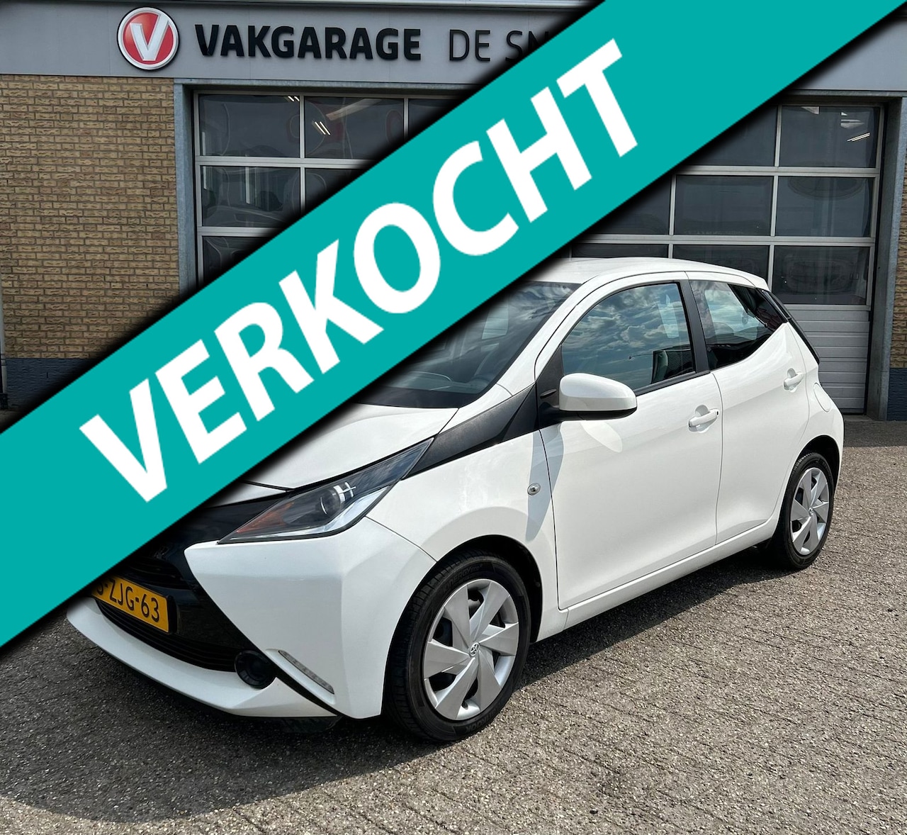 Toyota Aygo - 1.0 VVT-i x-play 1.0 VVT-i x-play - AutoWereld.nl