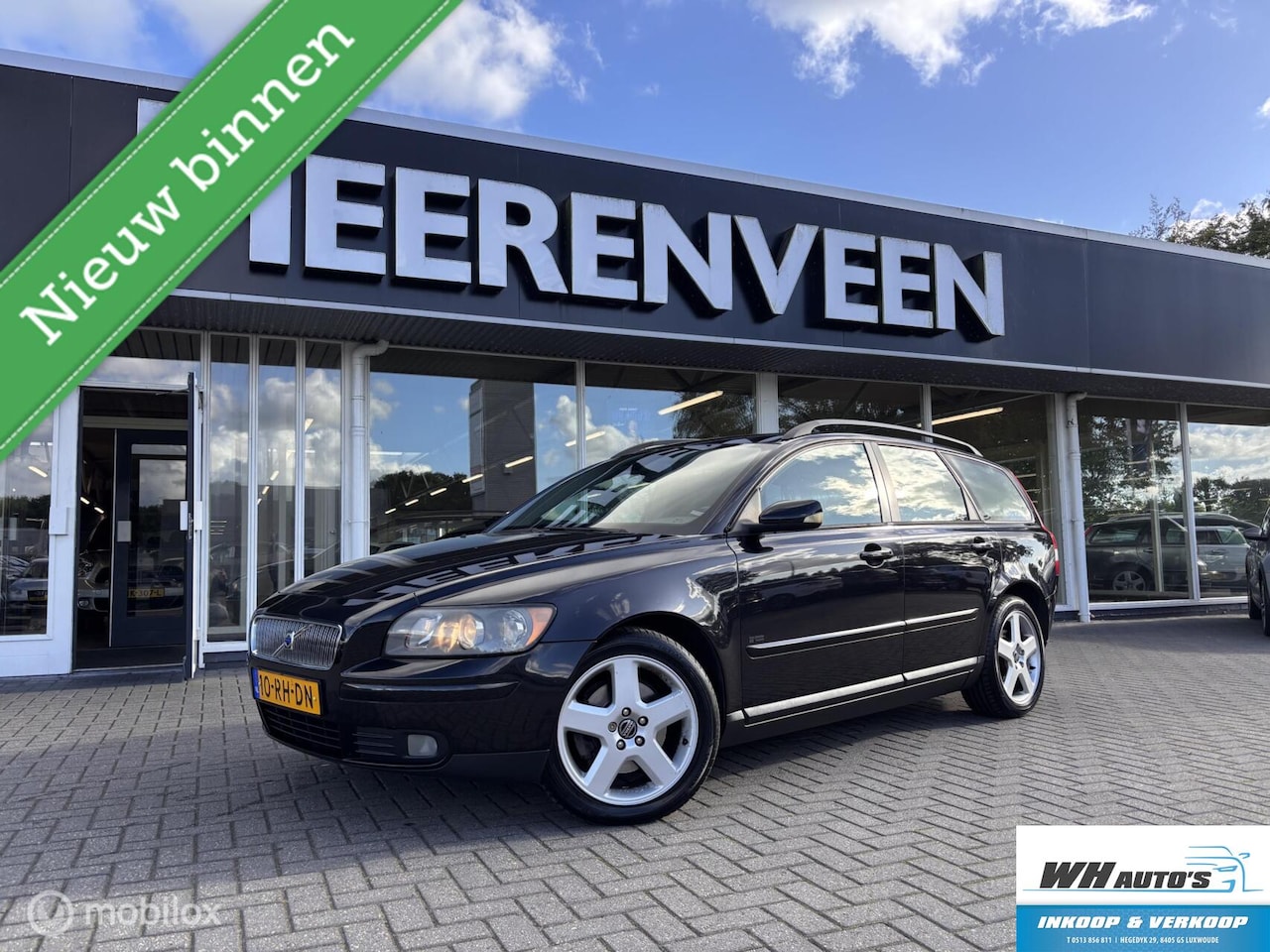 Volvo V50 - 2.4 Momentum weinig km! 5 cilinder - AutoWereld.nl