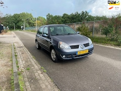 Renault Clio - 1.2-16V Campus Leuke Complete Clio