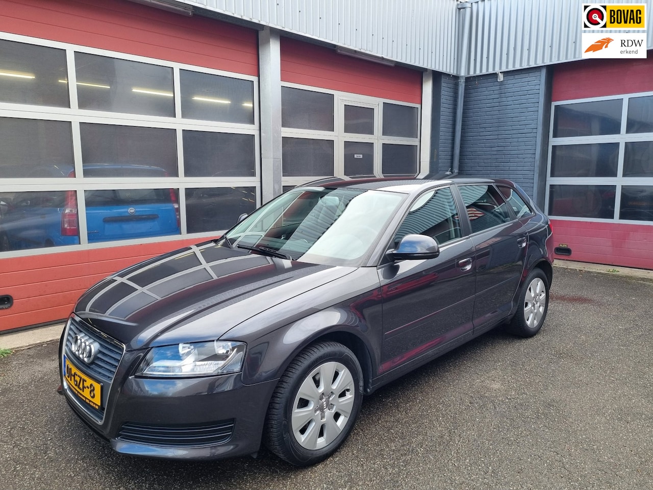 Audi A3 Sportback - 1.4 TFSI Attraction Pro Line Business met ruilmotor +/- 130000 km - AutoWereld.nl