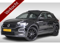 Volkswagen T-Roc - 1.5 TSI Sport R-Line DSG Panoramadak | El. Achterklep | Beats Audio | Suzuka 19" Zwart