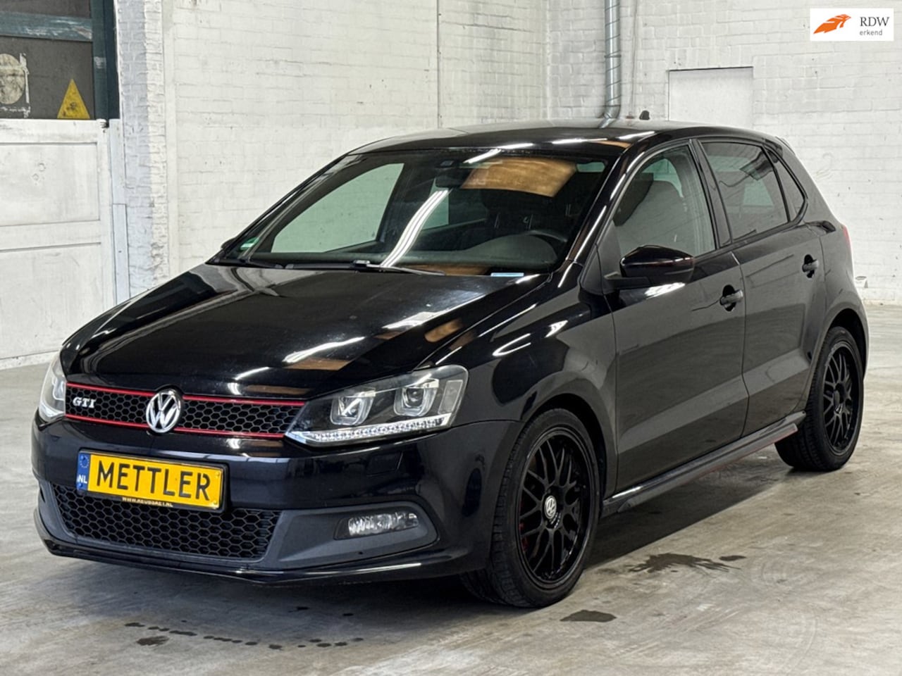 Volkswagen Polo - 1.4 TSI GTI | Navigatie | Stoelverwarming | Motorschade - AutoWereld.nl