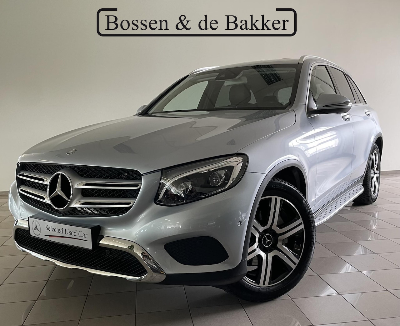 Mercedes-Benz GLC-klasse - 250 4MATIC Prestige | Trekhaak | Treeplanken | Camera - AutoWereld.nl