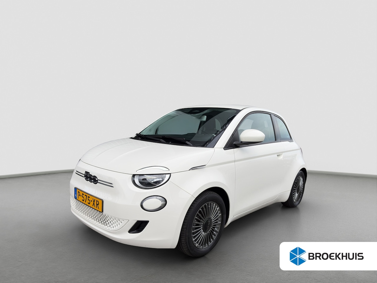 Fiat 500 - Icon 118pk 42 kWh | SOH 93% |  Navigatie | Climate control | Bluetooth | LM Velgen | Cruis - AutoWereld.nl