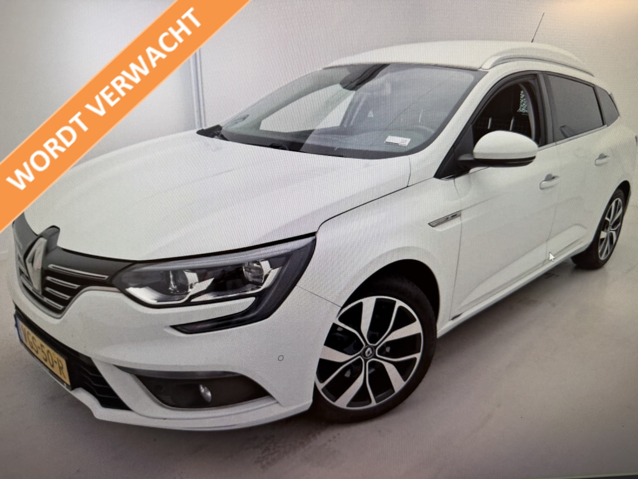 Renault Mégane - 1.3 TCE Bose benzine grijs kenteken / vaste prijs rijklaar € 10.950 ex btw / euro 6 / leas - AutoWereld.nl
