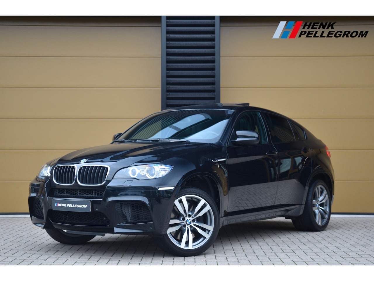 BMW X6 - 4.4i M * Glazen Schuifdak * 1e Eigenaar * Comfortstoelen * Afneembare Trekhaak * - AutoWereld.nl