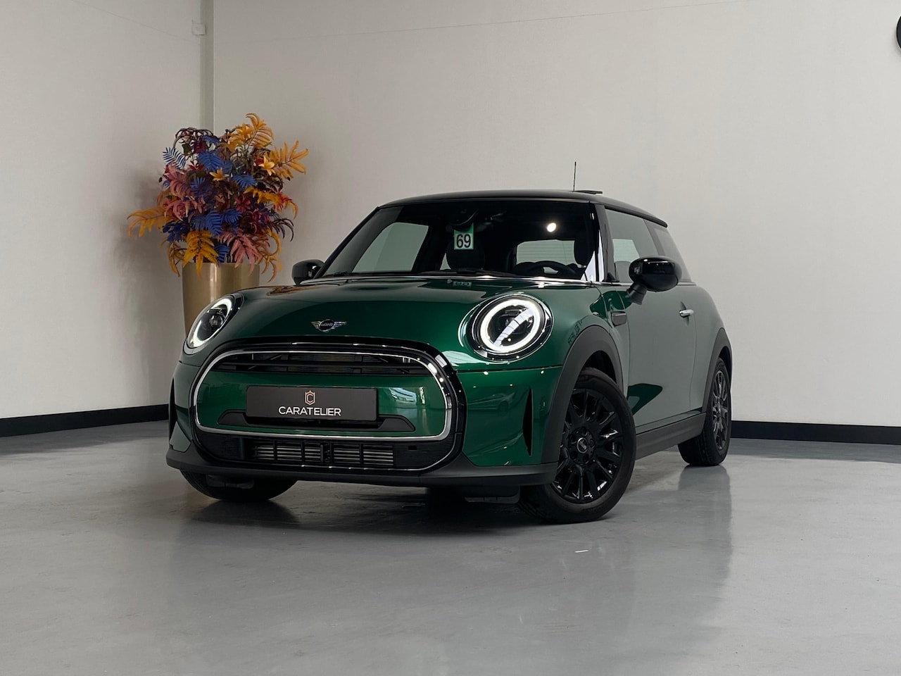 MINI Cooper - Mini 1.5 / Schuifdak / Navi / 2024 / fabrieksgarantie 02-2027 - AutoWereld.nl