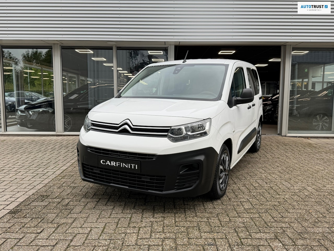 Citroën Berlingo - 1.2 PureTech Live 110 Pk| Airco I Cruise control | Bluetooth. - AutoWereld.nl