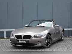 BMW Z4 Roadster - 2.2i handgeschakeld