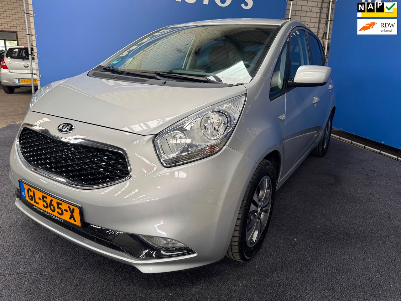 Kia Venga - 1.6 CVVT DynamicLine Automaat met Nieuwe APK - AutoWereld.nl