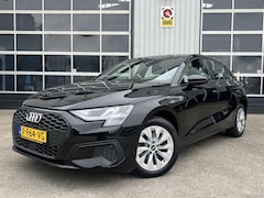 Audi A3 Sportback - 40 TFSI e Business edition 150 KW 204 pk Carplay Parkeerhulp
