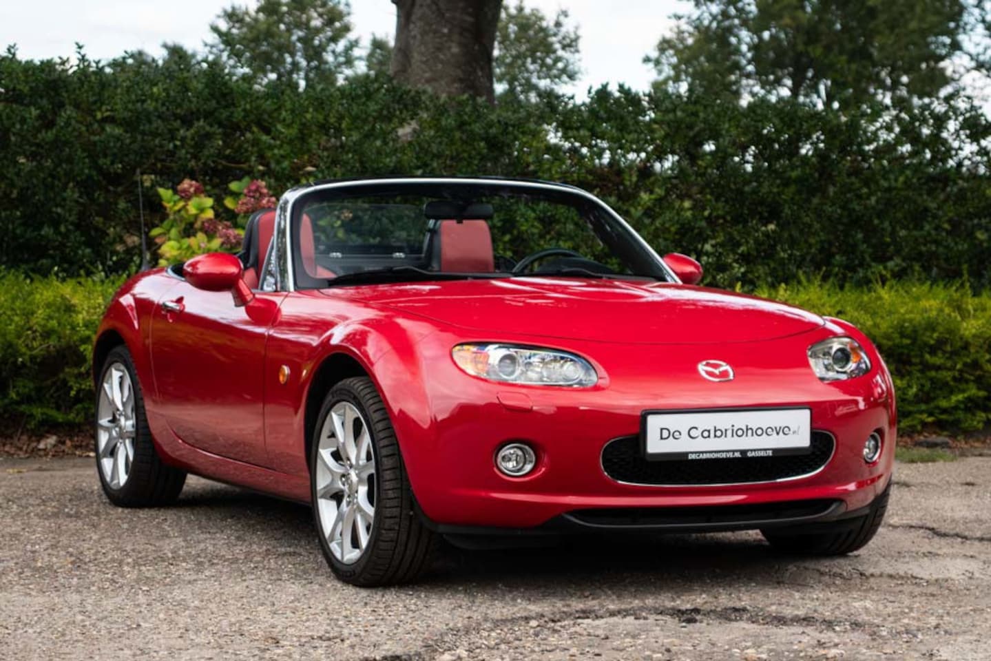 Mazda MX-5 - NC 2.0l Velocity Red Mica - AutoWereld.nl