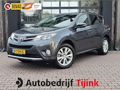 Toyota RAV4 - 2.0 Executive Business 4WD | Xenon | Trekhaak | Elek. achterklep | Camera | PDC | Navi |