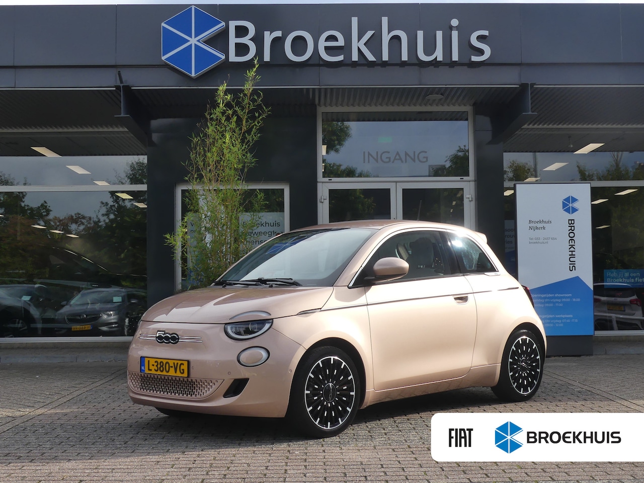 Fiat 500 - 3+1 La Prima 42 kWh | ADAPTIVE CRUISE | DODEHOEKDETECTIE | CAMERA | STOELVERWARMING | PARK - AutoWereld.nl