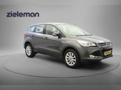 Ford Kuga - 1.5 Titanium 4WD Automaat - Navi, Clima, Half Leer, Trekhaak