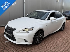 Lexus IS - 300h F Sport Edition Dakraam Stoelverwarming