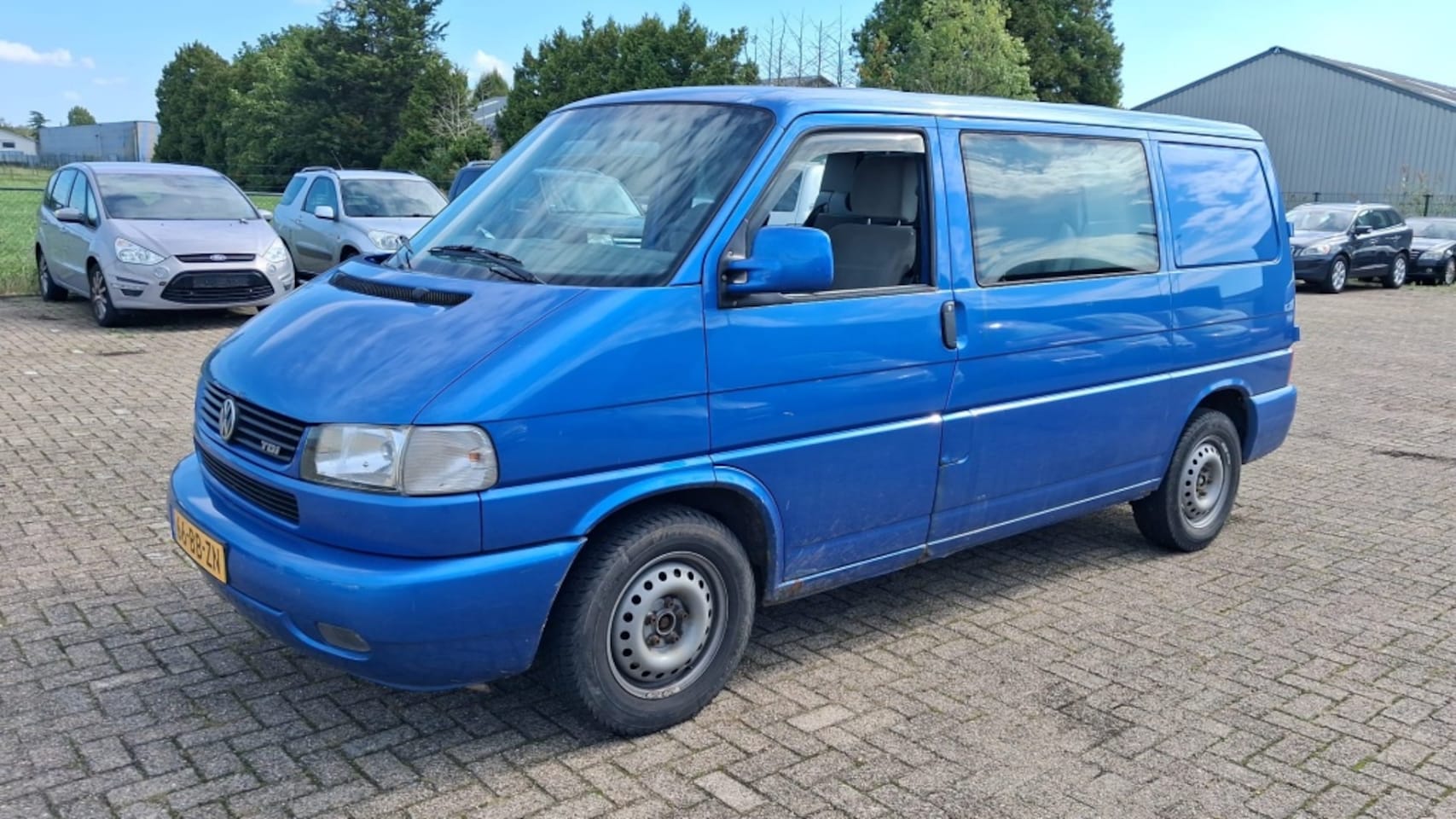 Volkswagen Transporter - 2.5 TDI WIJSNEUS 2002 AIRCO APK 2027 Dubbele Cabine - AutoWereld.nl