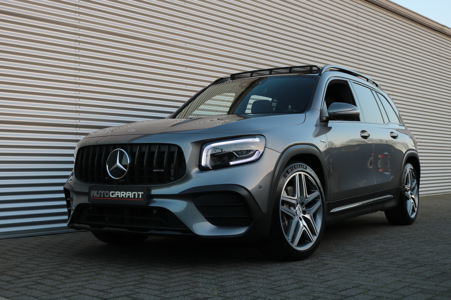 Mercedes-Benz GLB - GLB AMG 35 4MATIC (Panoramadak Sportleder/Memory Widescreen Carplay Sfeer Distronic Multib - AutoWereld.nl