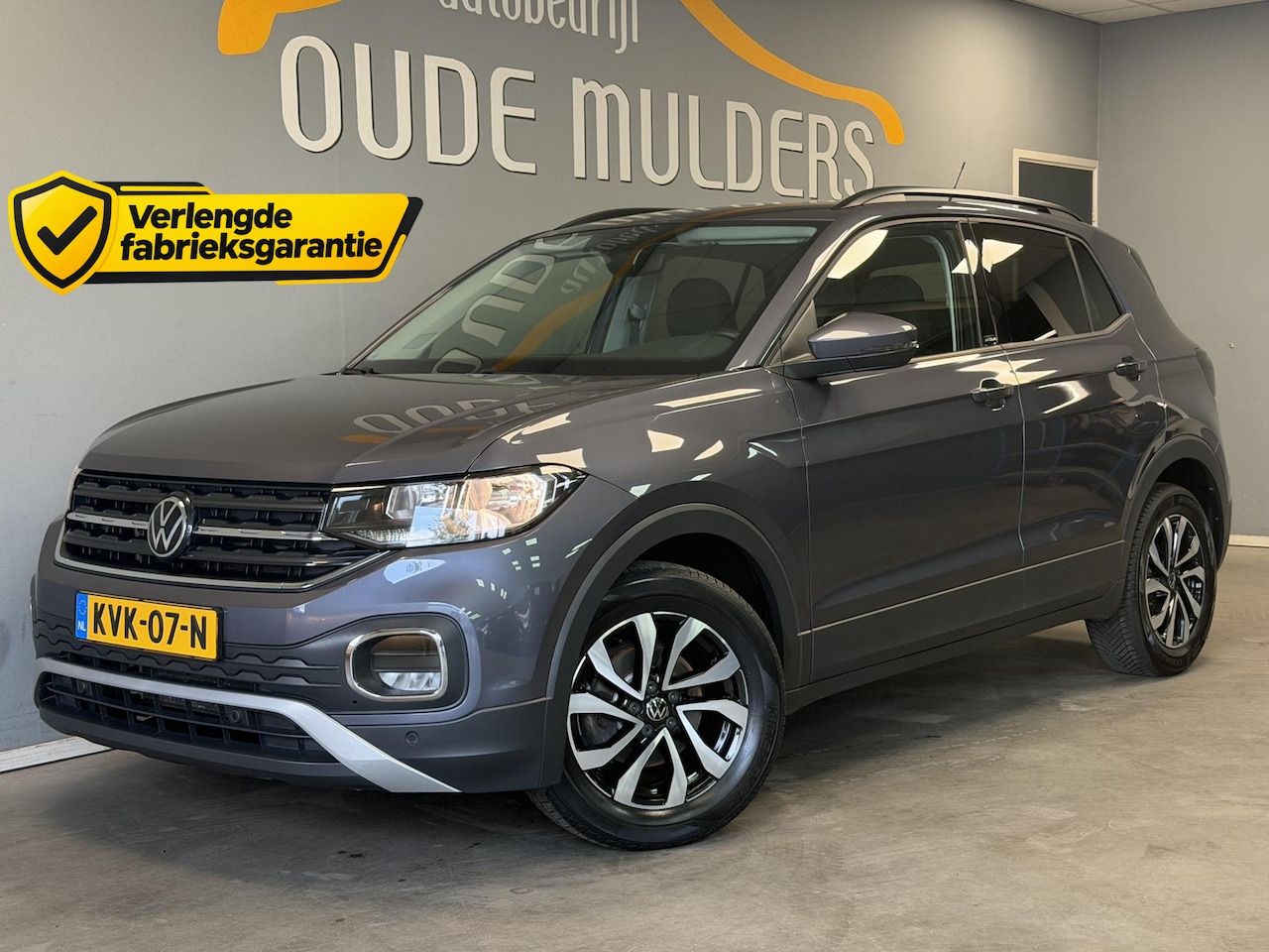 Volkswagen T-Cross - 1.0 TSI Life Active | Adaptive cruise | Clima | Stoelverwarming | Achteruitrijcamera | Car - AutoWereld.nl