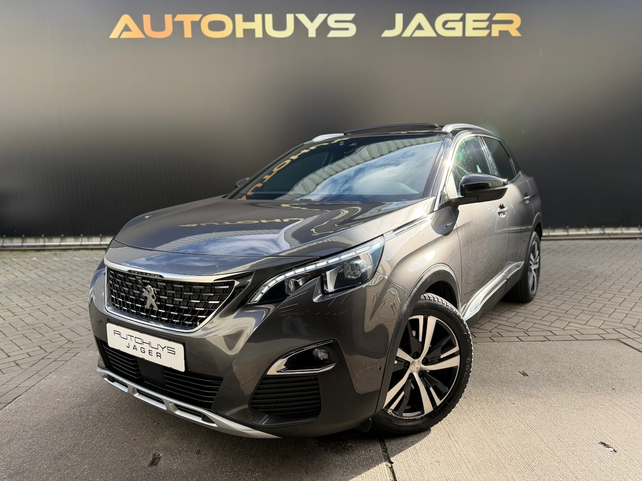 Peugeot 3008 - 1.6 e-THP GT Line Pano Carplay Trekhaak Isofix El.achterklep - AutoWereld.nl