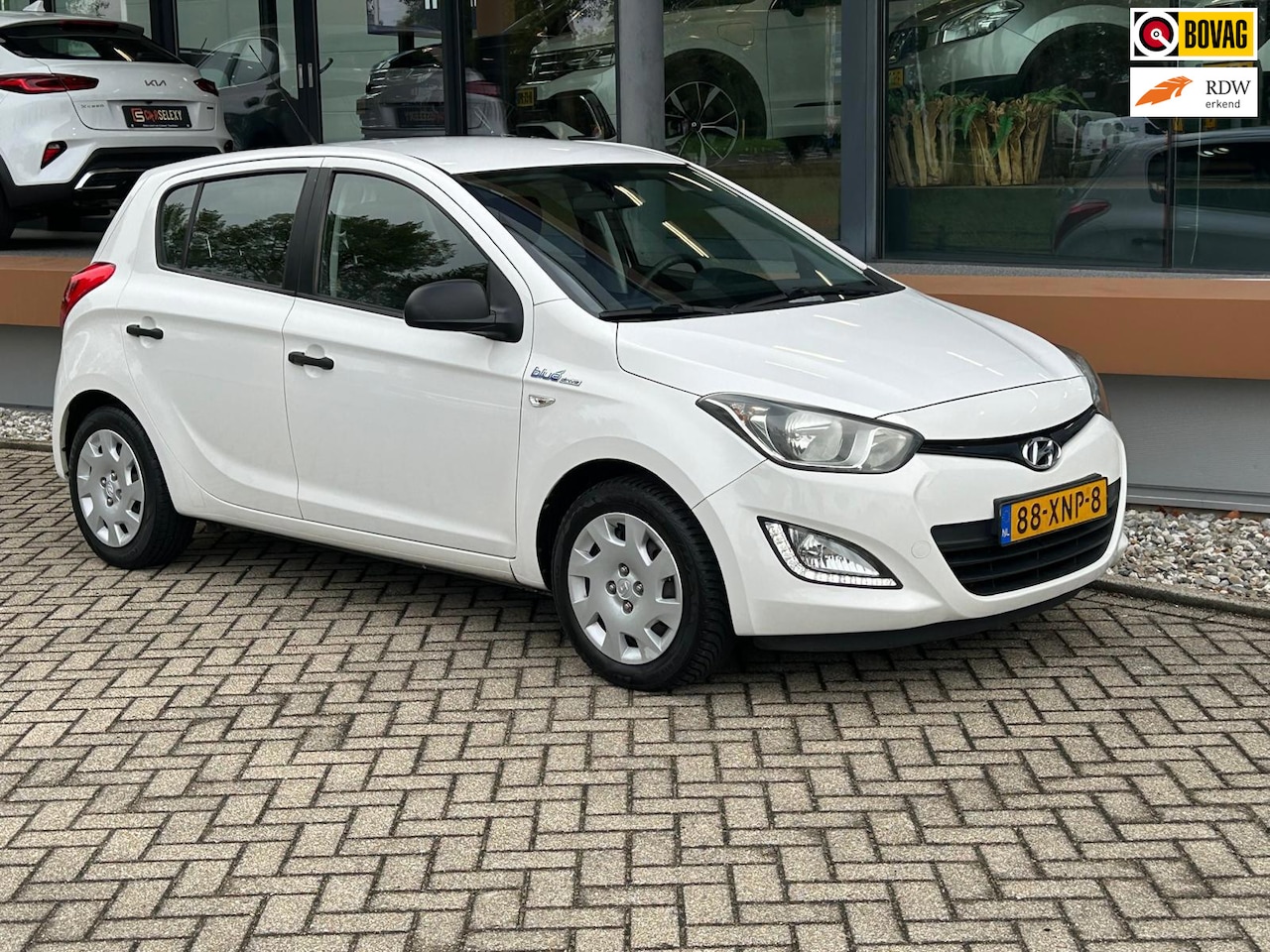 Hyundai i20 - 1.2i Business Edition 1.2i Business Edition - AutoWereld.nl