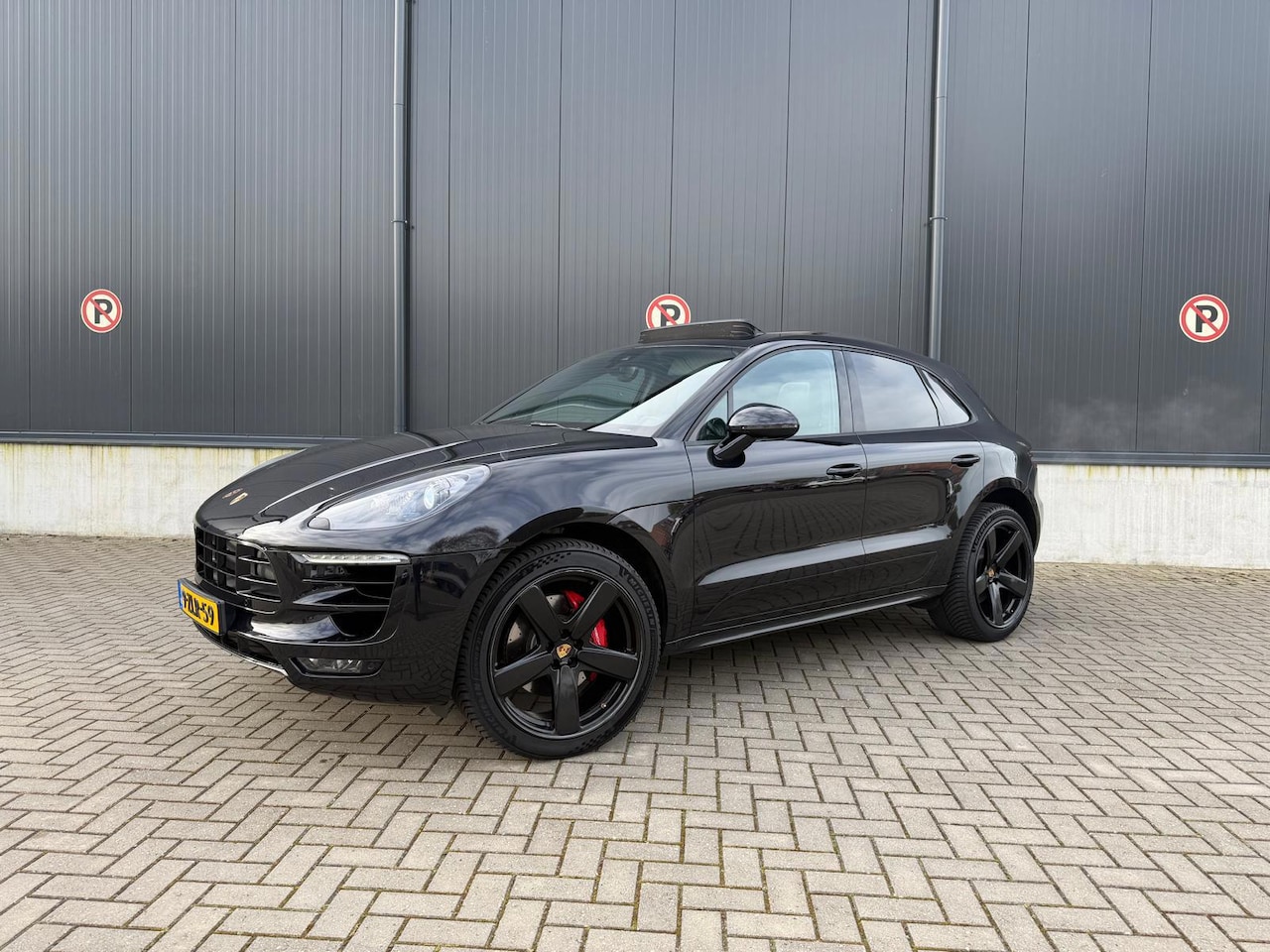 Porsche Macan - 3.6 Turbo 3.6 Turbo - AutoWereld.nl