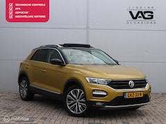 Volkswagen T-Roc - 1.0 TSI Trekhaak ACC Parkeersensoren