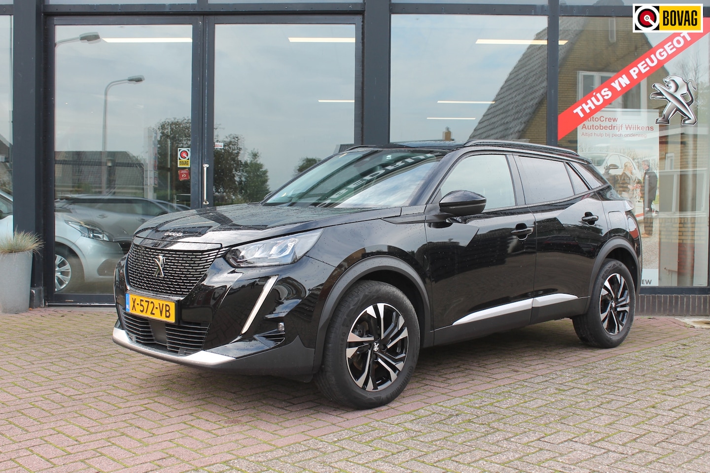 Peugeot 2008 - 1.2 PureTech Allure Pack LMV/Airco/Cruise/Camera! - AutoWereld.nl