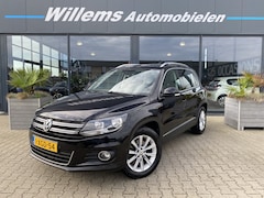Volkswagen Tiguan - 1.4 TSI Sport&Style Navigatie , Cruise Control