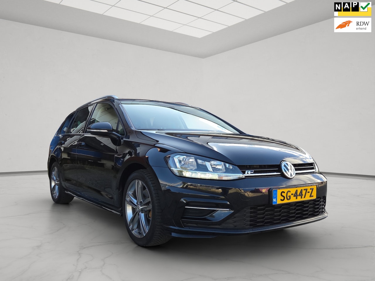 Volkswagen Golf Variant - 1.0 TSI Highline R-Line Keyless Virtual Cockpit - AutoWereld.nl