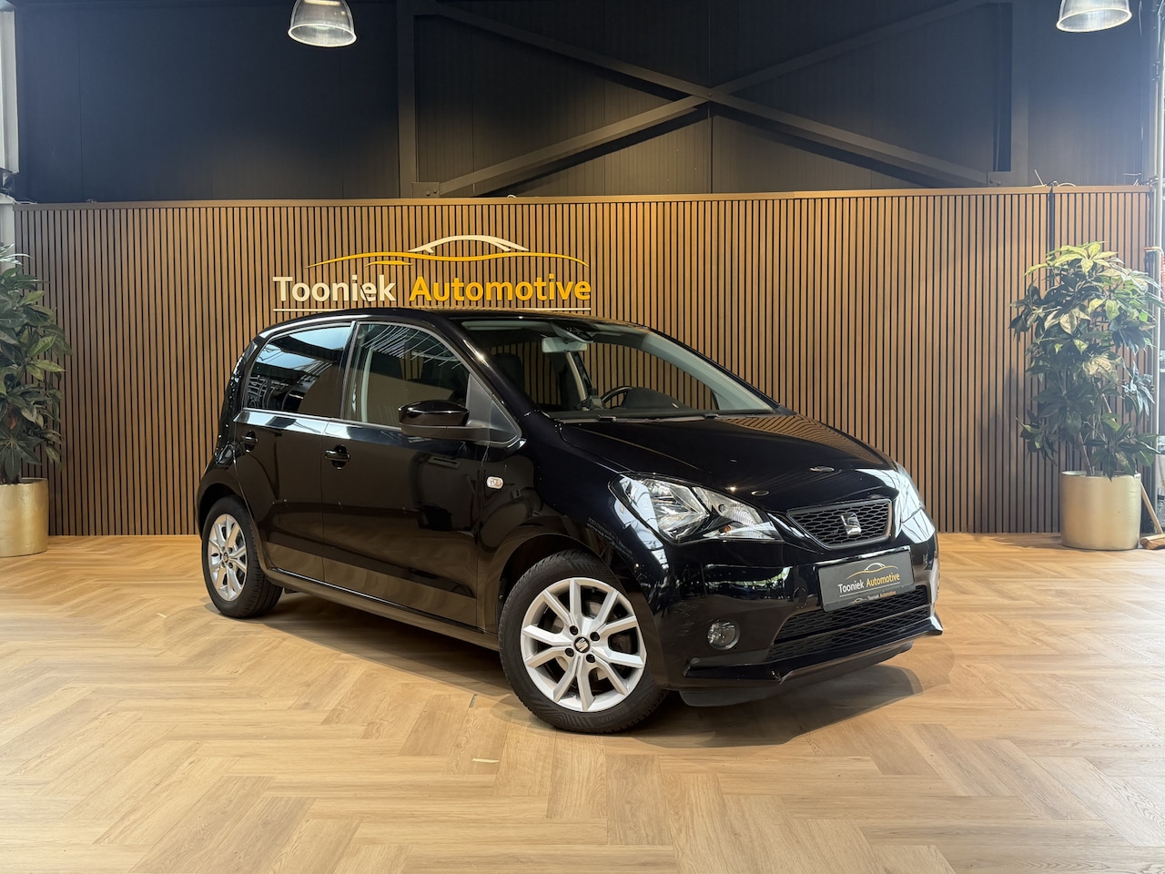 SEAT Mii - 1.0 Sport Connect Parkeersensoren deze auto is in perfecte staat - AutoWereld.nl