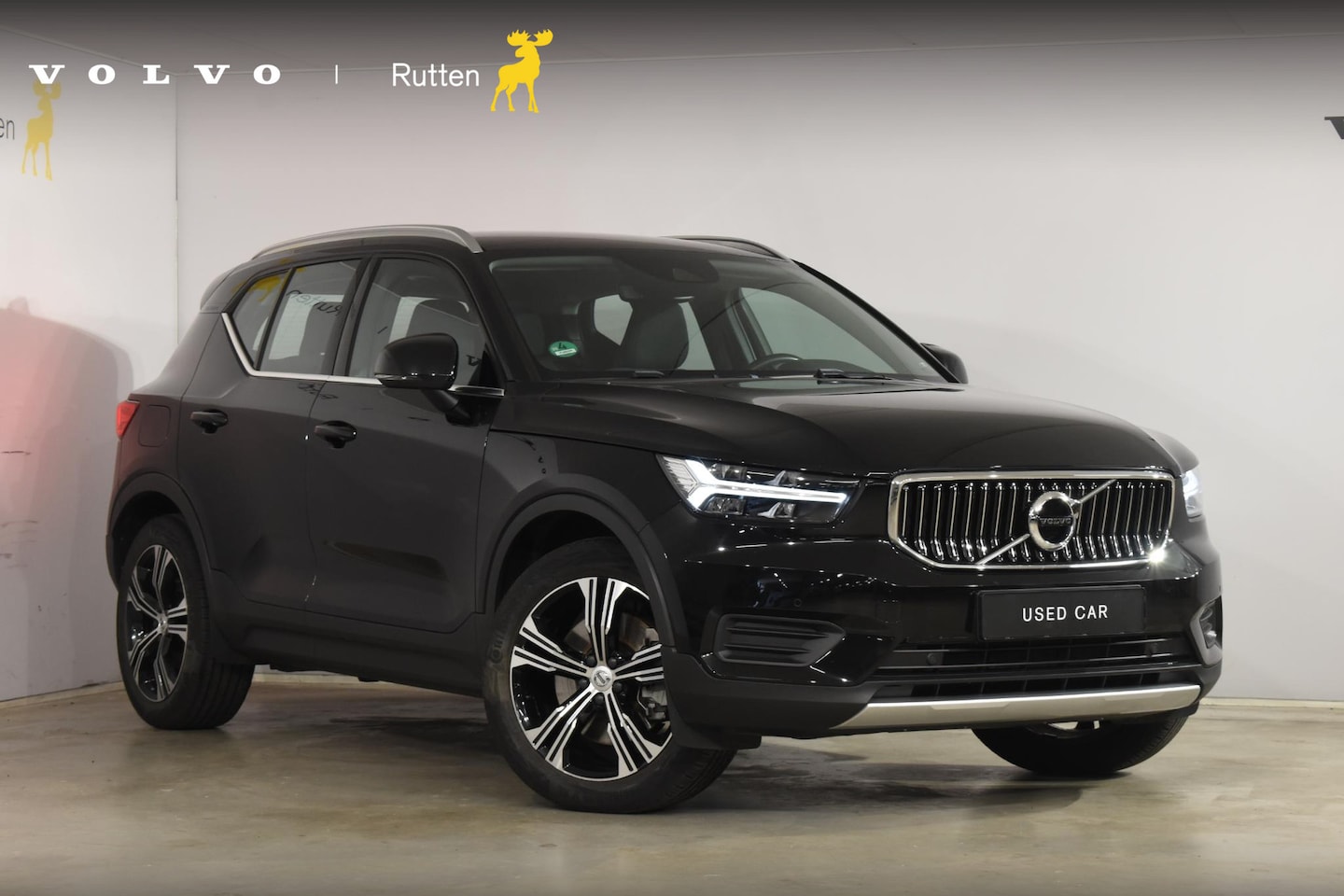 Volvo XC40 - T5 262PK Recharge Inscription Expression / Adaptive Cruise Control / Stuur- & Stoelverwarm - AutoWereld.nl