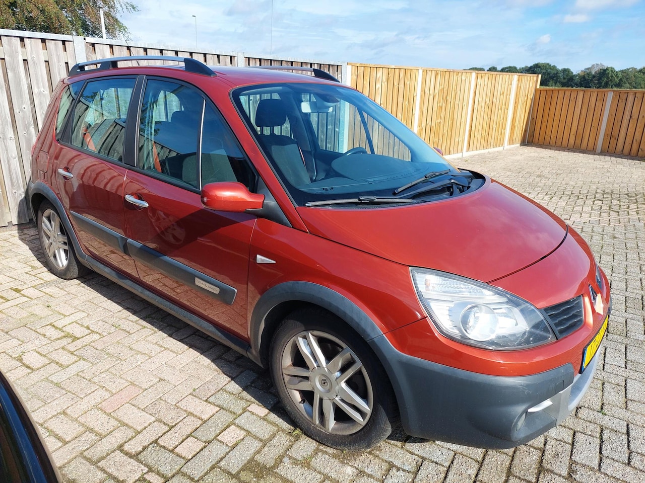 Renault Scénic - 2.0-16V Conquest LPG - AutoWereld.nl